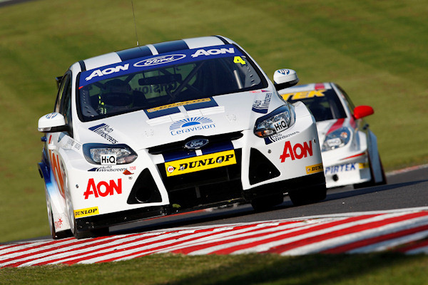 Tom Onslow-Cole takes first podium of 2011 – TouringCarTimes