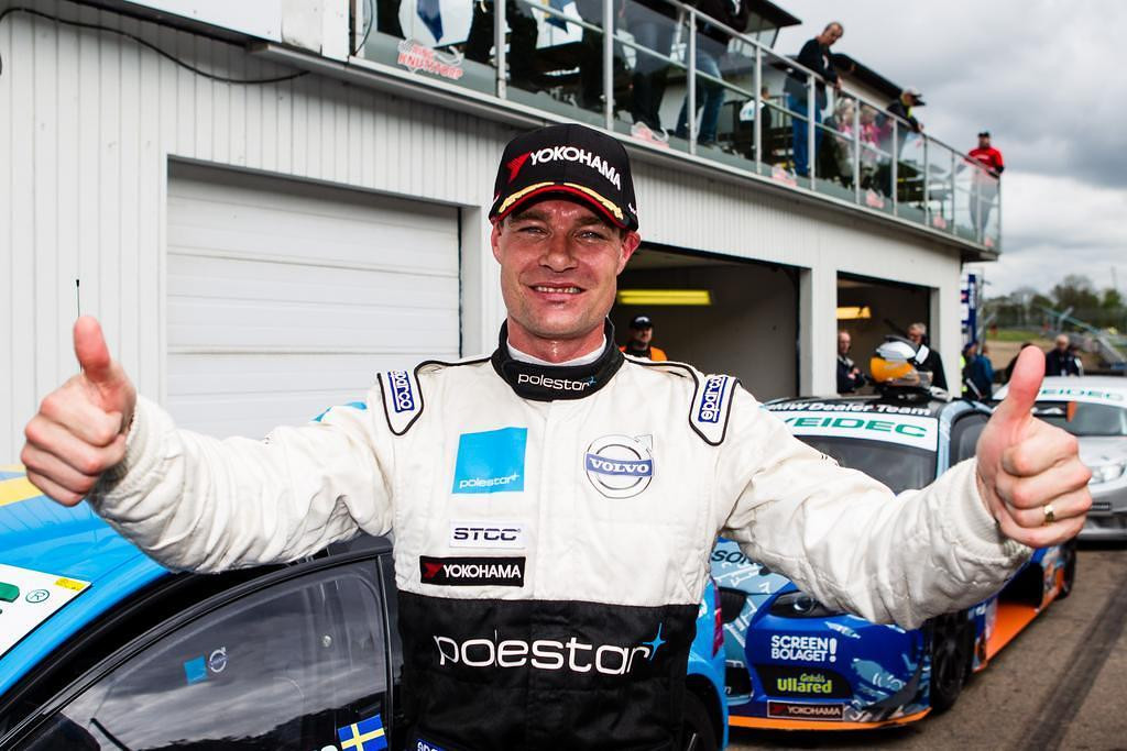 Fredrik Ekblom claims Knutstorp race two victory – TouringCarTimes